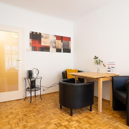 Central Living - Stephansdom Apartments Vienna Exterior photo