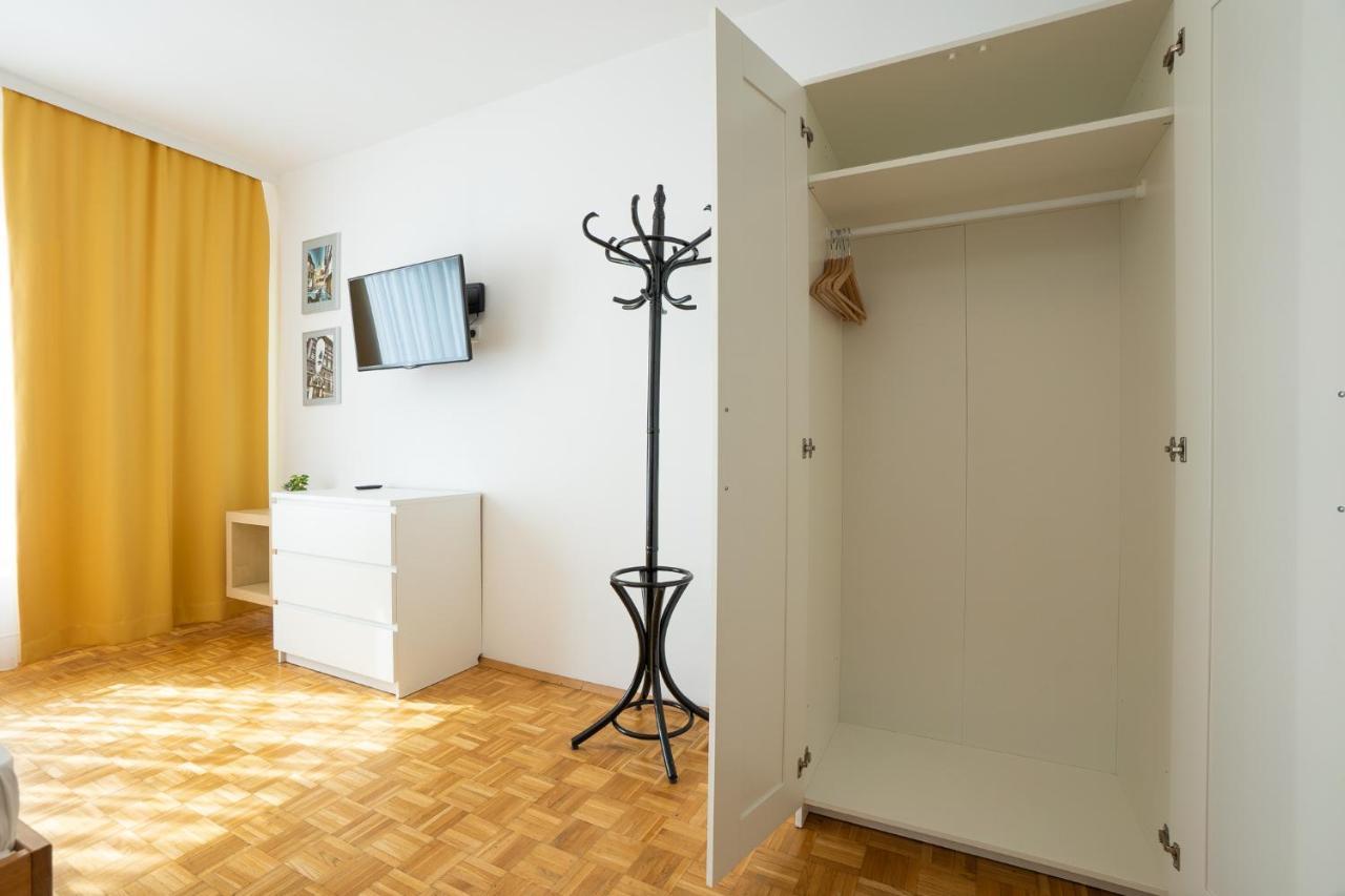 Central Living - Stephansdom Apartments Vienna Exterior photo